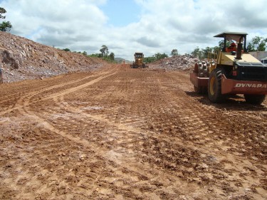 Obras na rodovia BR 158, no Mato Grosso. Foto por minpanplac. (CC BY-NC-SA 2.0)