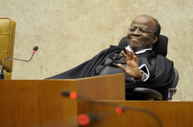 Cérémonie de la prise de fonction du président de la Cour Suprême Joaquim Barbosa. Photo de l'Agência Senado. (CC BY-NC 2.0)