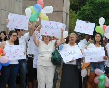 Balões representaram as vítimas. (Foto: Cassiana Machado Martins)