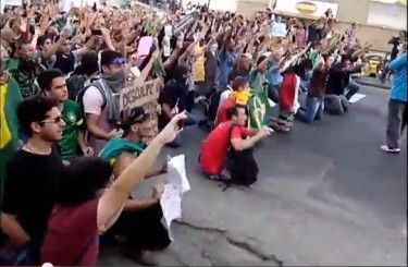 Screenshot/Video protestos no Rio Maracanã