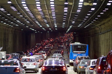 Traffic in the Anhangabaú tunnel, São Paulo, photo by Ze Carlos Barretta, from Flick under Creative Commons license, taken 5th July 2012.