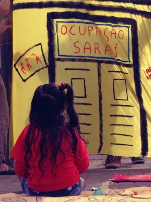 Além de residência, edifício virou espaço cultural no centro de Porto Alegre. Foto: Ocupação Saraí/Facebook