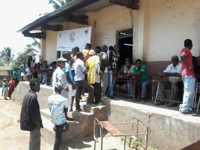 Eleições no posto de votação em Moçambique. Foto do Txeka