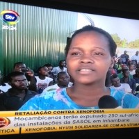 Trabalhadora da empresa SASOL onde os sul-africanos foram expulsos,  na província de Inhambane, Foto: captura de tela/Dércio Tsandzana 